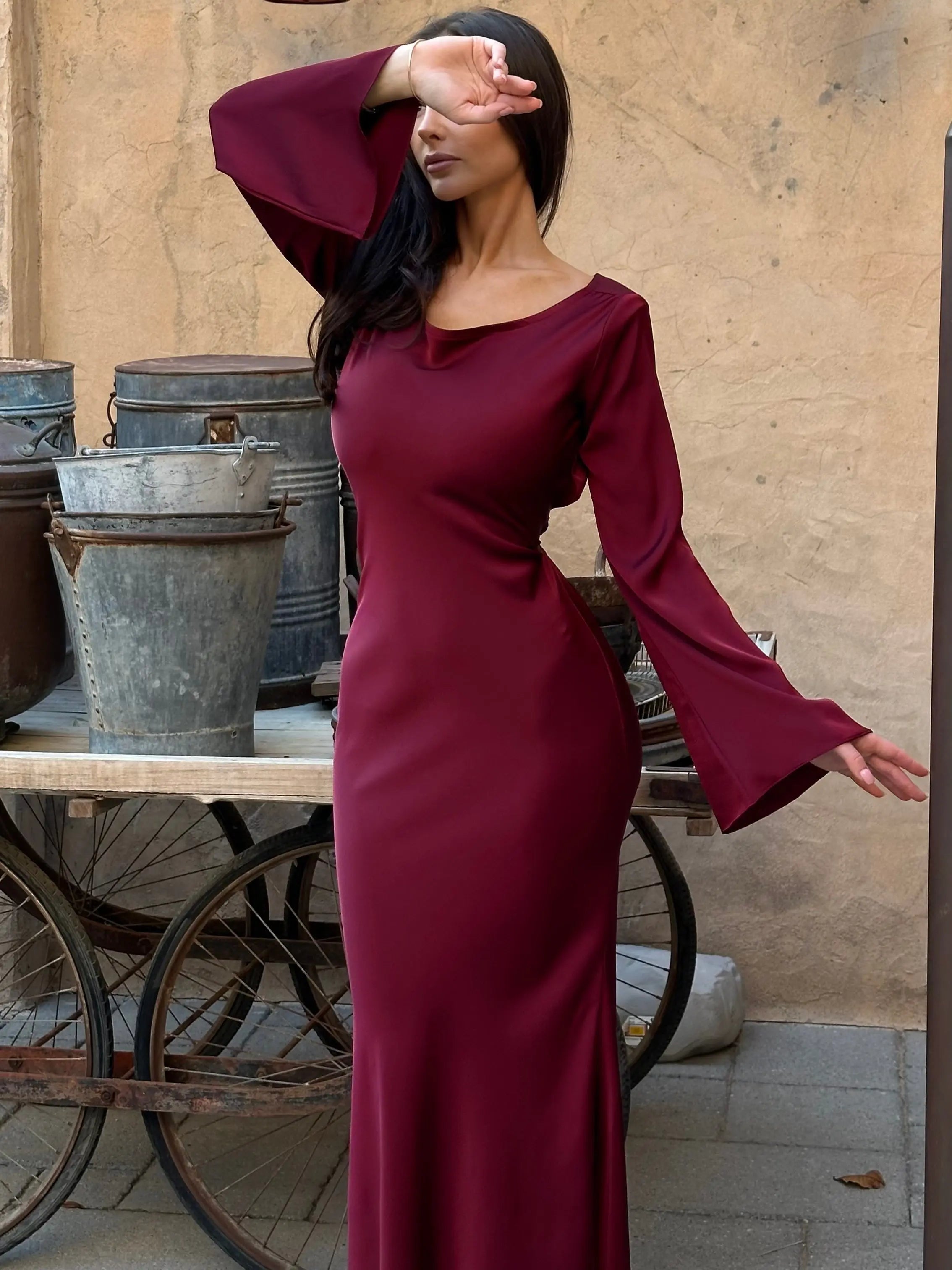 Leda | Elegant Women's Bell Sleeve Maxi Dress