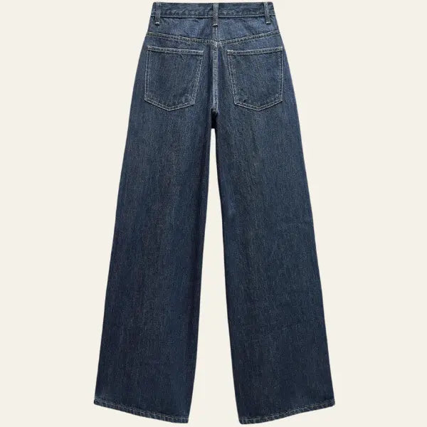 Carie | Fashion-forward individuals Jeans