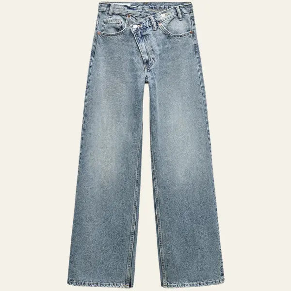 Carie | Fashion-forward individuals Jeans