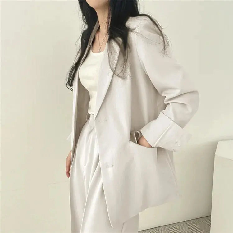 Abby | Women's Notched Lapel Blazer & Tailored Trousers Suit Set
