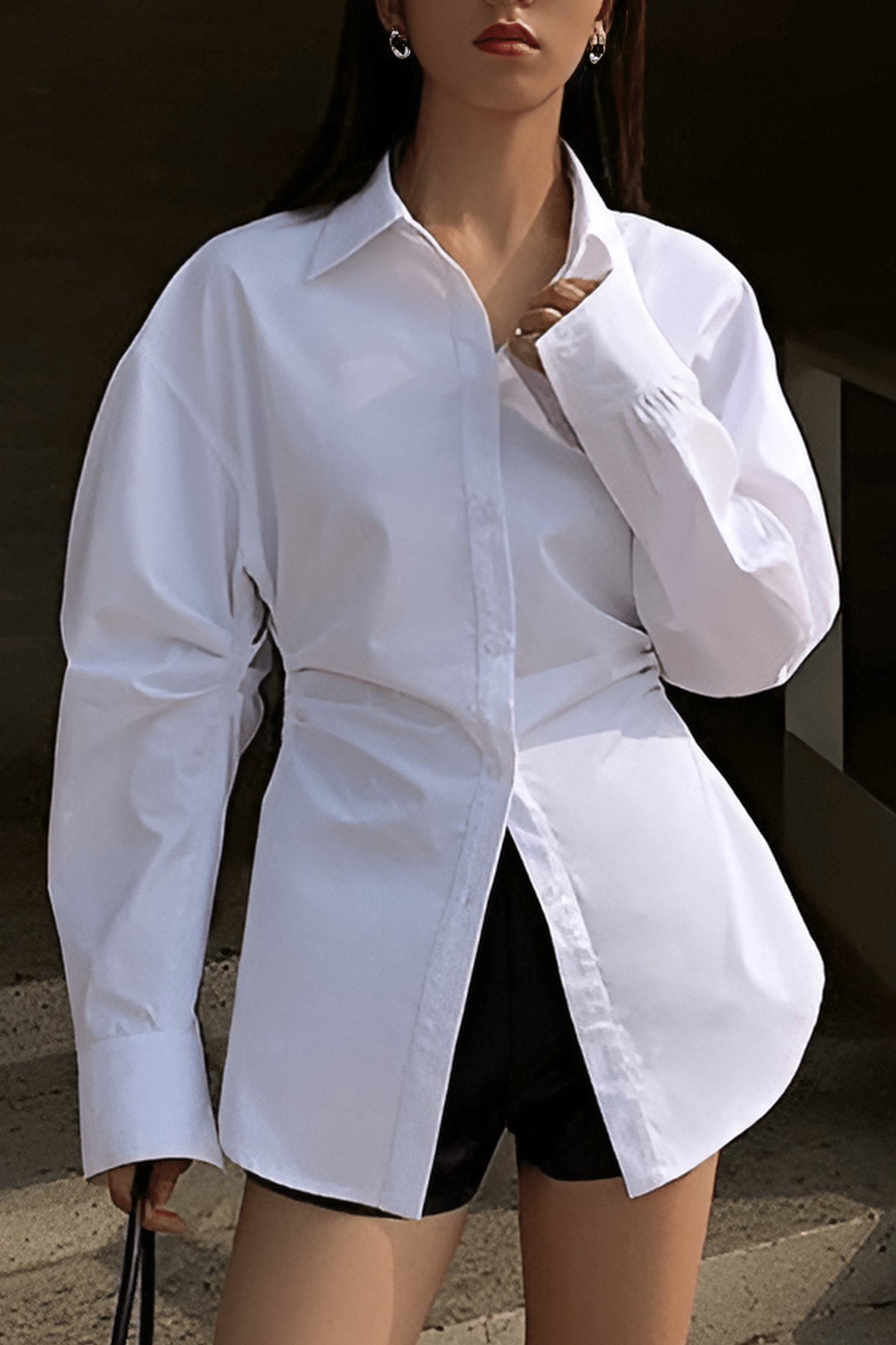 Dena | Women's Classic Button-Down Shirt with Curved Hem