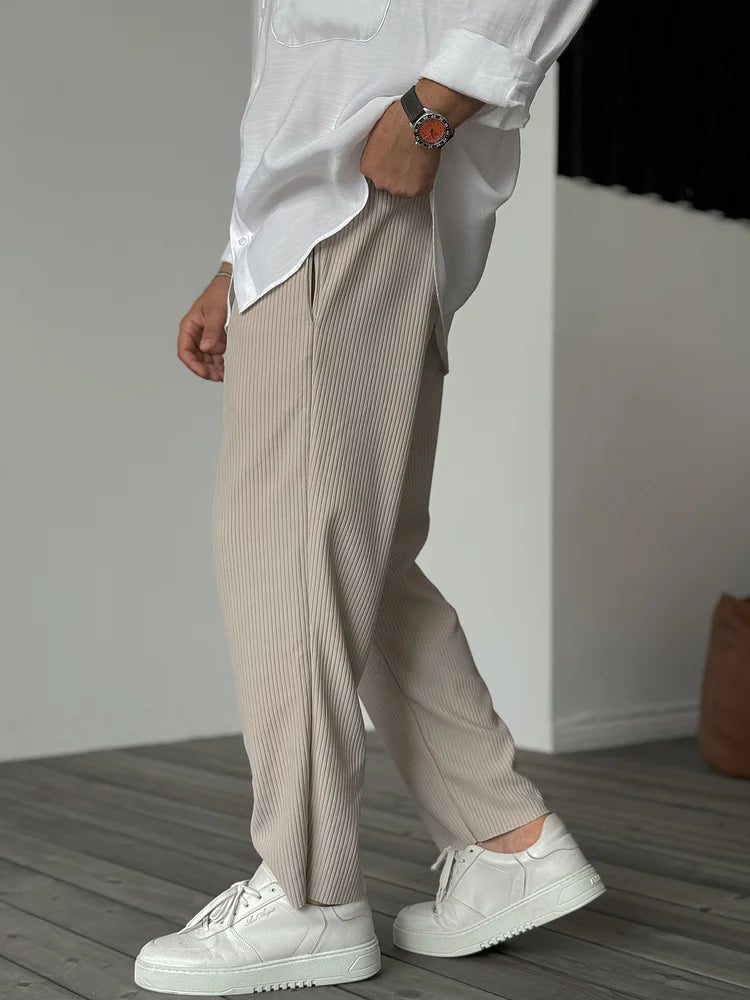 Cohen | Men's Relaxed Fit Pleated Trousers
