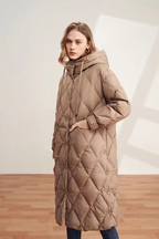 Isela | Elegant Diamond-Stitched Women's Puffer Coat