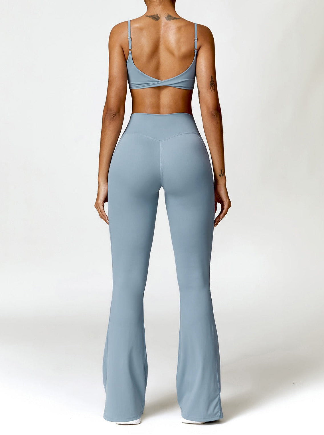 Breonna | Flattering Women's Twisted Front High-Waisted Yoga Pants