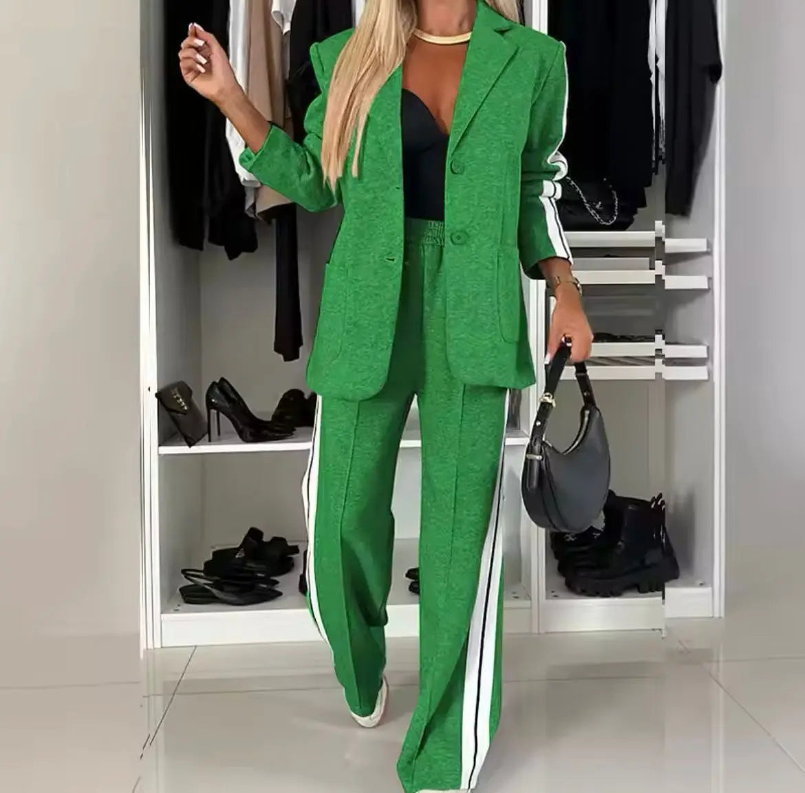 Tiesha | Women's Athleisure Chic Suit Set