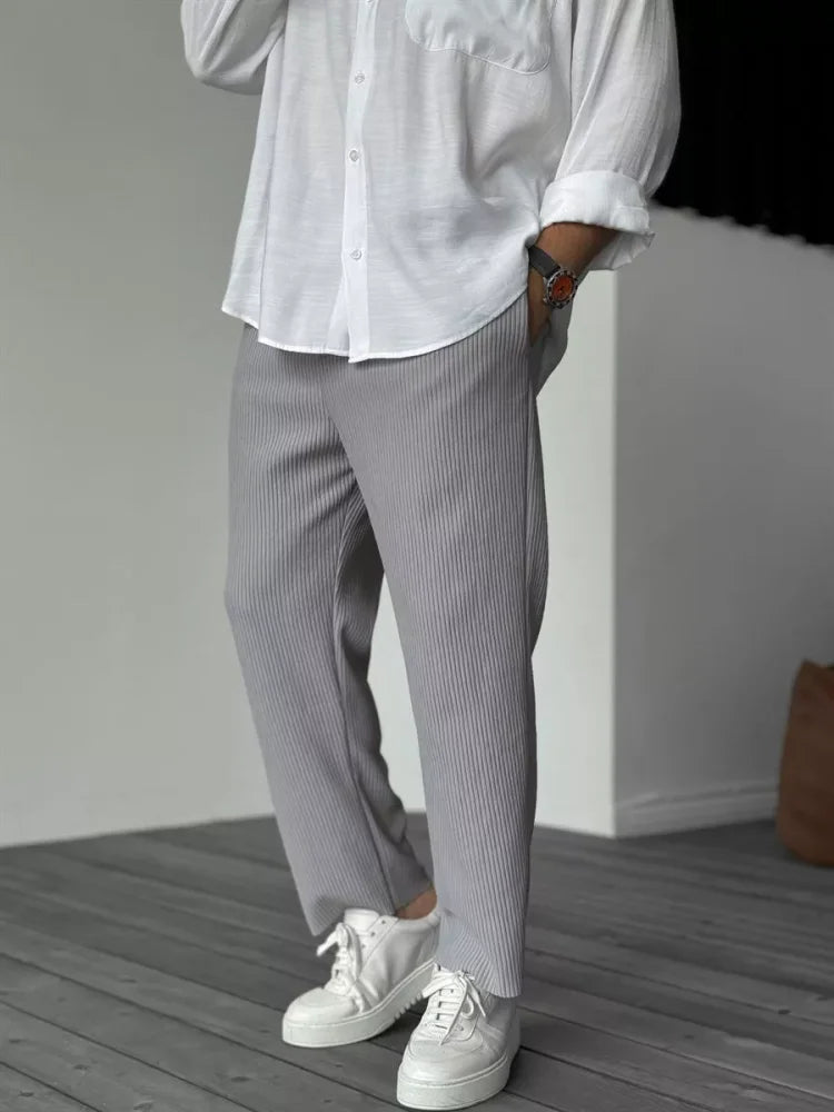 Cohen | Men's Relaxed Fit Pleated Trousers