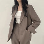 Abby | Women's Notched Lapel Blazer & Tailored Trousers Suit Set