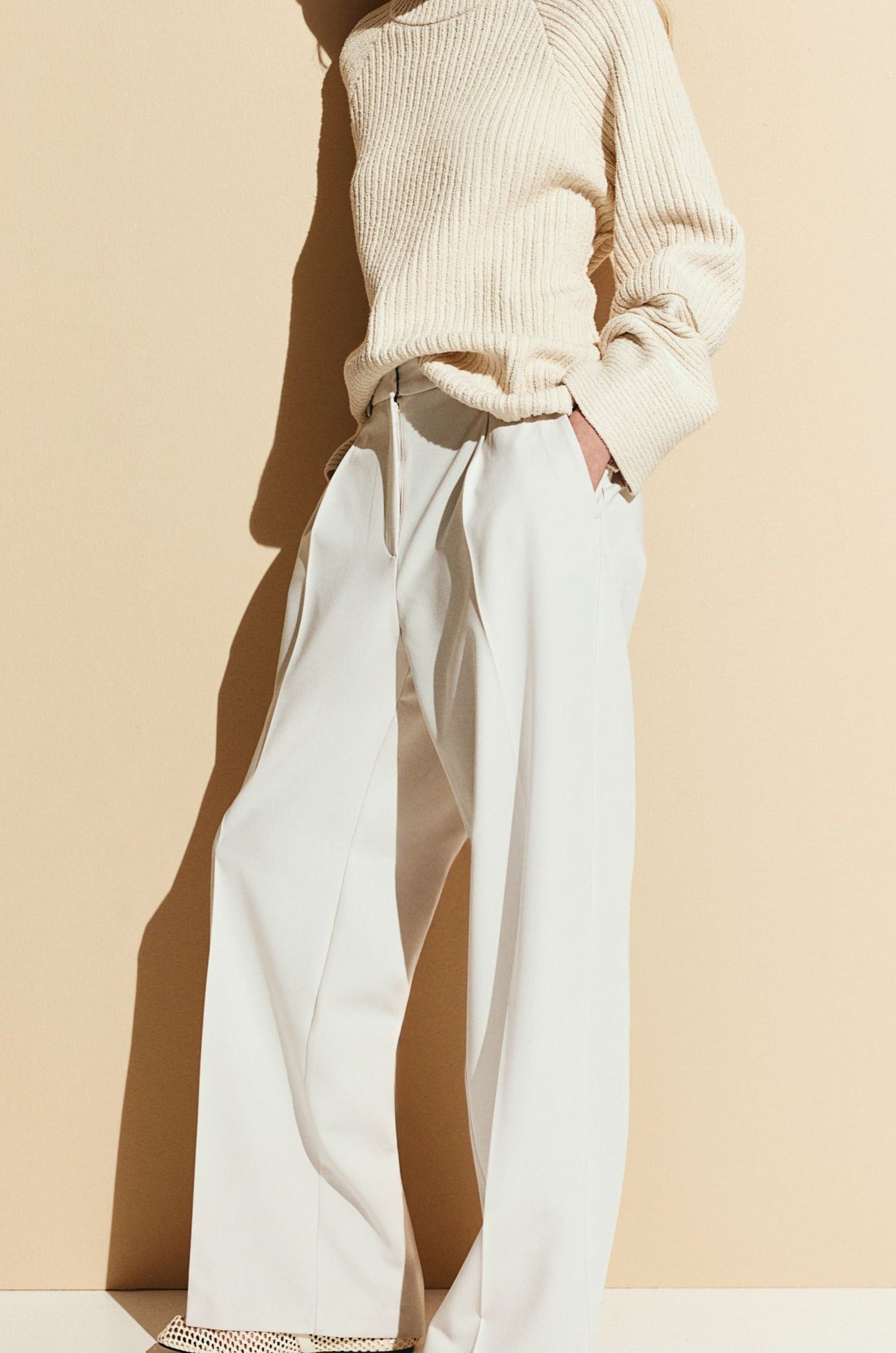 Gisel | Women Pleated Wide-Leg Trousers